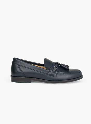 Hampton Classics Havana Loafer in Navy