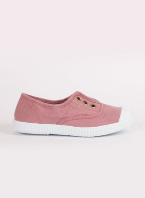 Hampton Canvas  Shoes Hampton Canvas Plum Plimsolls in Rosa